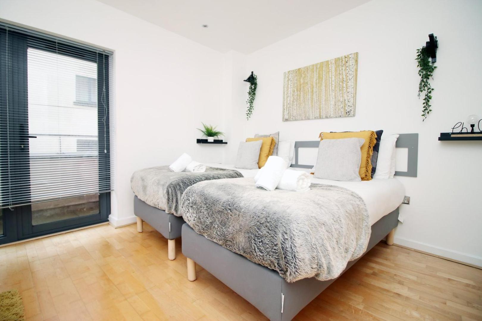 קארדיף Centrally Located Spacious 2Br | Cohost Partners מראה חיצוני תמונה