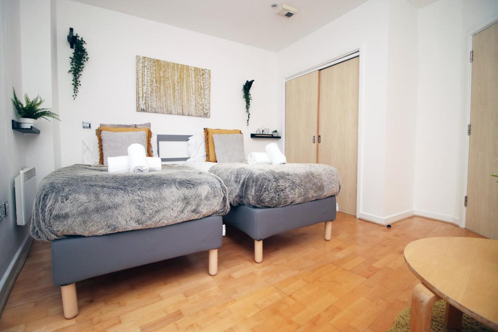 קארדיף Centrally Located Spacious 2Br | Cohost Partners מראה חיצוני תמונה