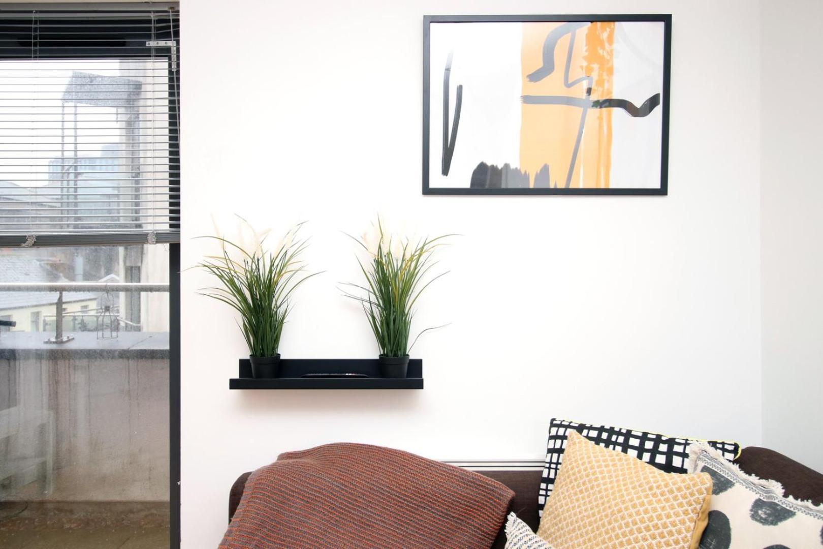קארדיף Centrally Located Spacious 2Br | Cohost Partners מראה חיצוני תמונה